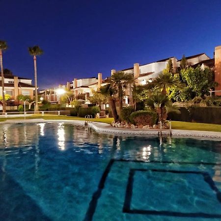 Villa Adosado al lado de la playa, con piscina Castellón de la Plana Exterior foto